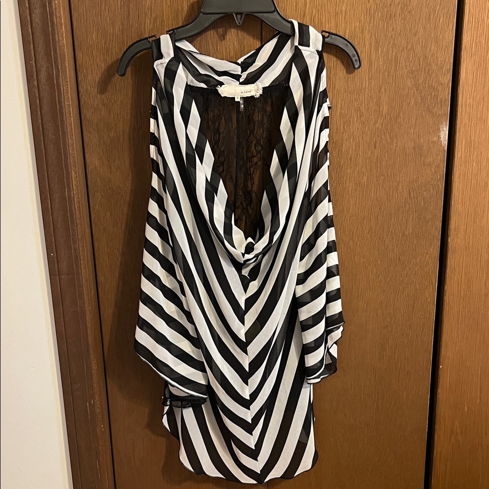 A'Reve Monochrome Striped Lace Top